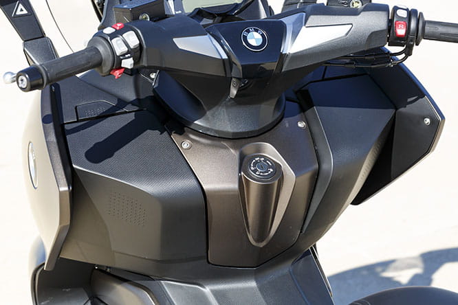 Top quality controls as you'd expect from BMW