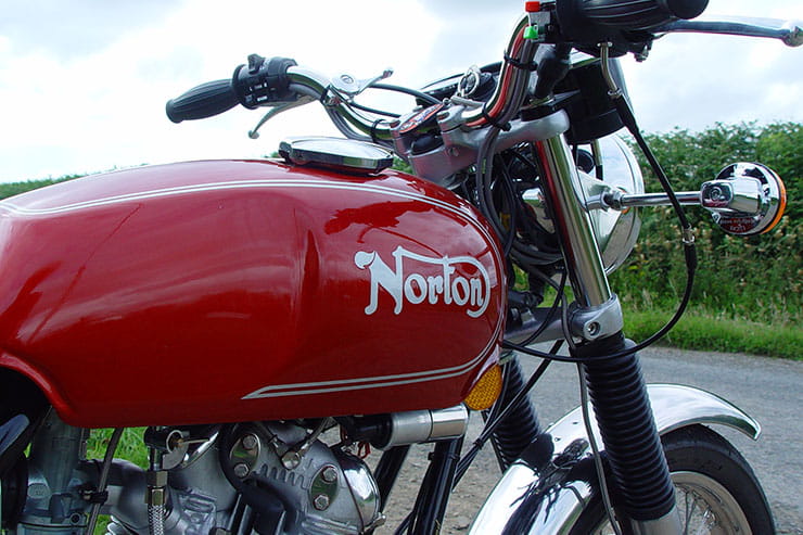 1975 Norton Commando Mk3 Roadster review